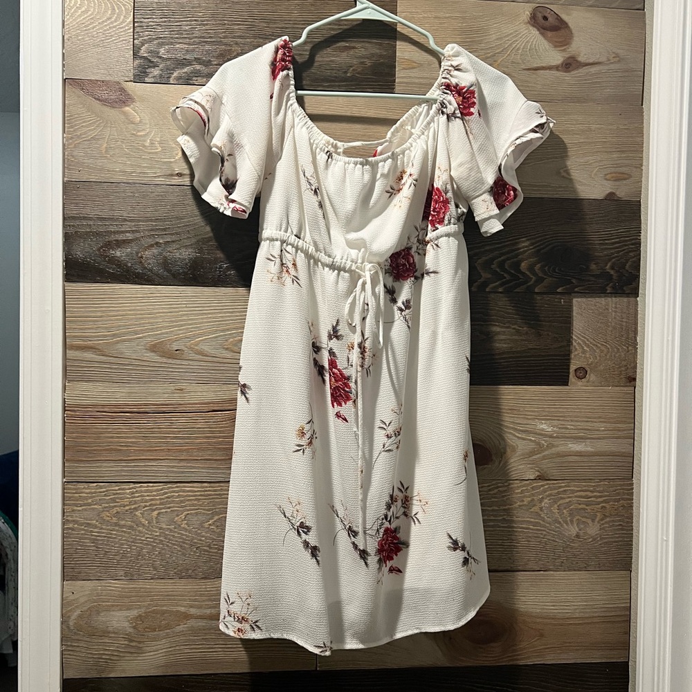 Floral white dress